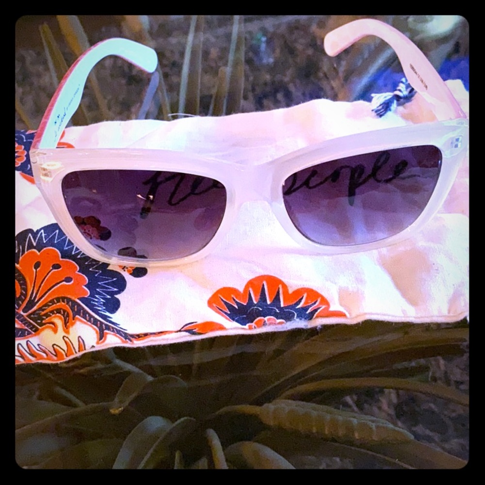 Virginia Johnson Sunglasses